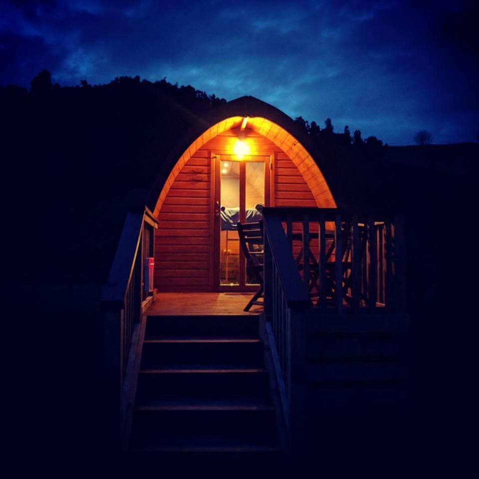 Flat Hills Tourist Park Hotel Ruahine Room photo